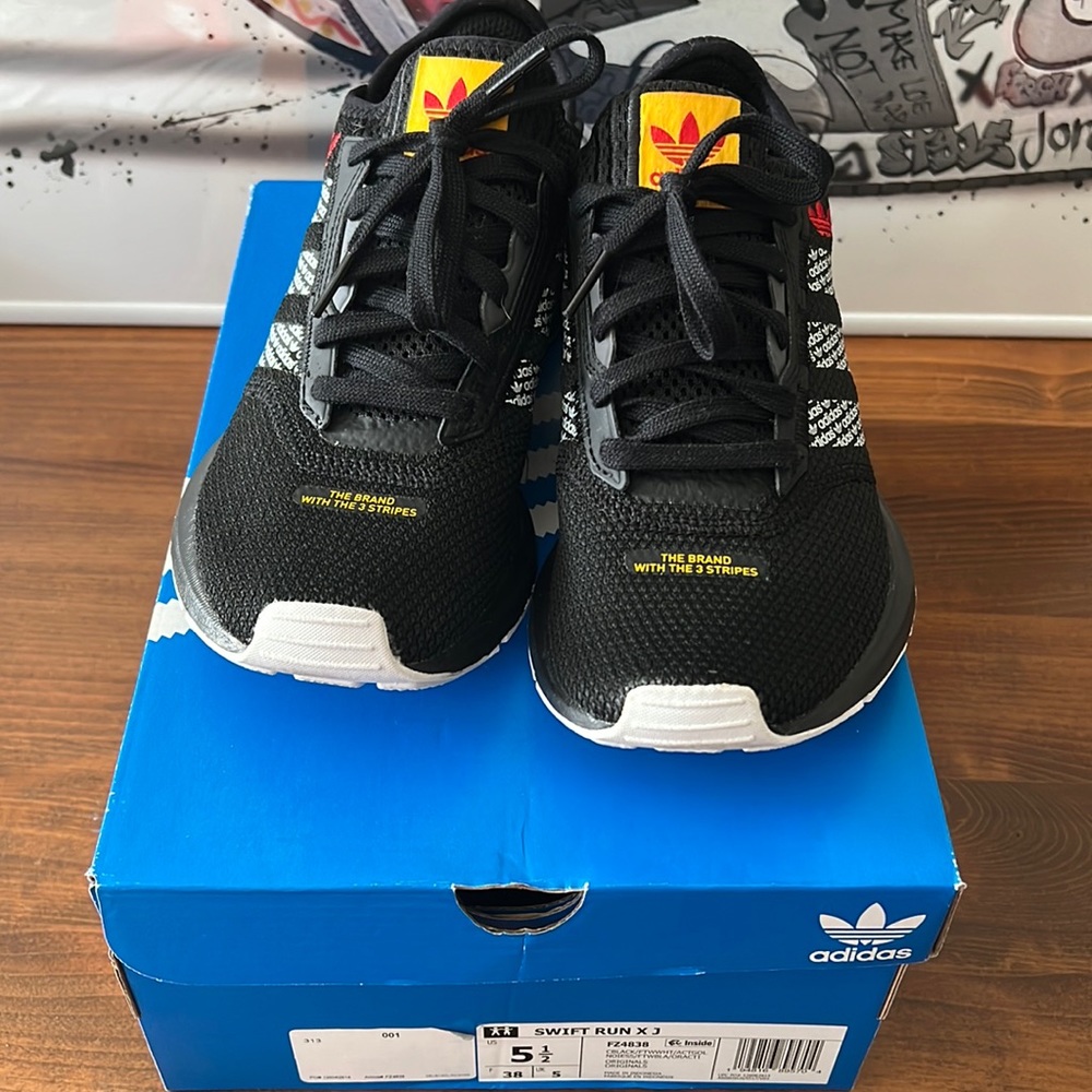 Adidas originals swift run X J
